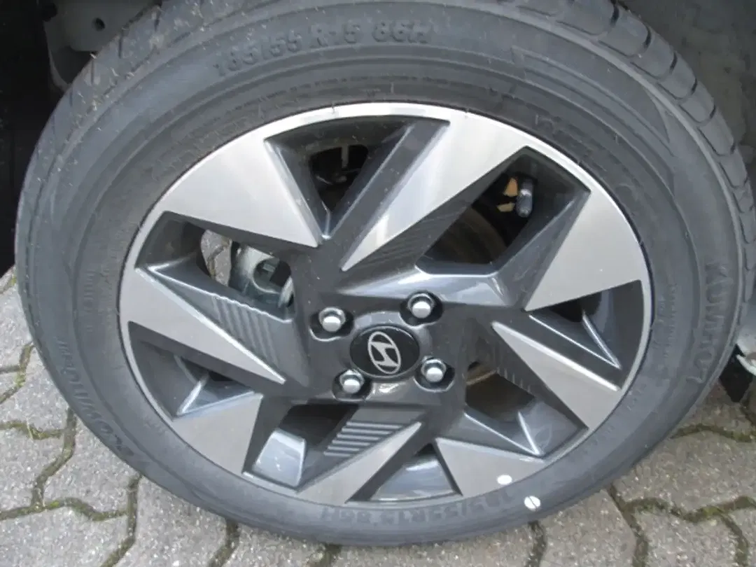 Hyundai i10 - Thumbnail 5
