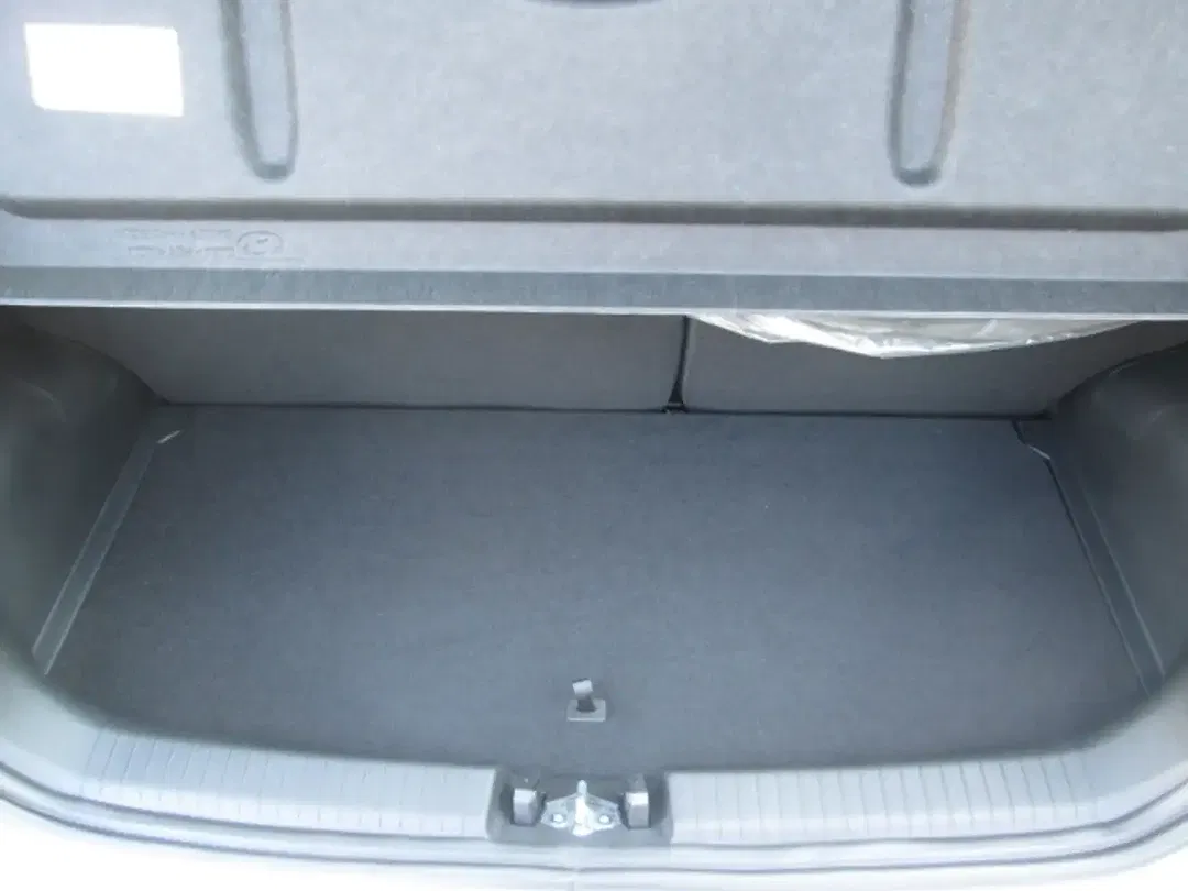 Hyundai i10 - Thumbnail 6