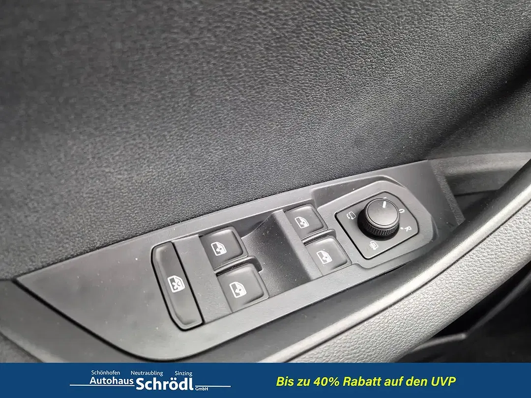 Skoda Karoq - Thumbnail 15