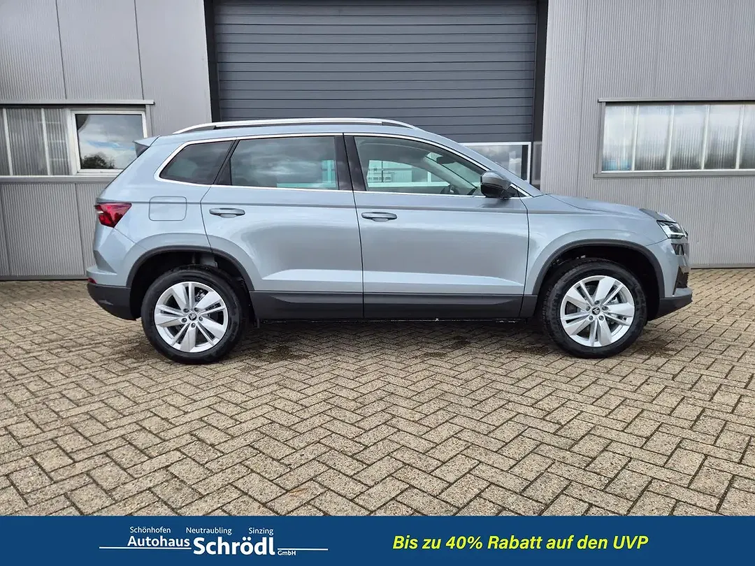 Skoda Karoq - Thumbnail 6