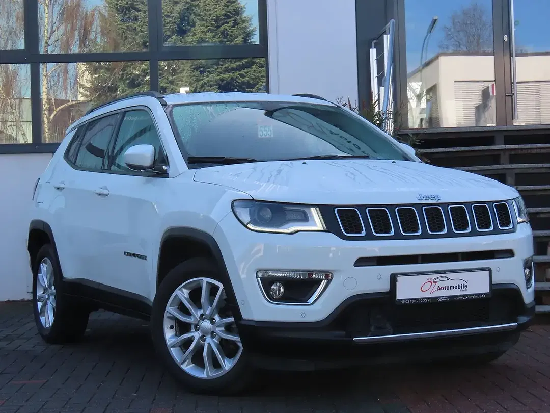 Jeep Compass - Thumbnail 1