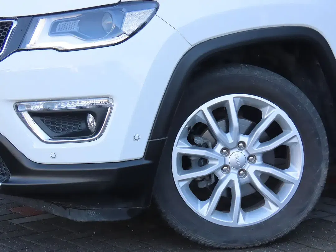 Jeep Compass - Thumbnail 5