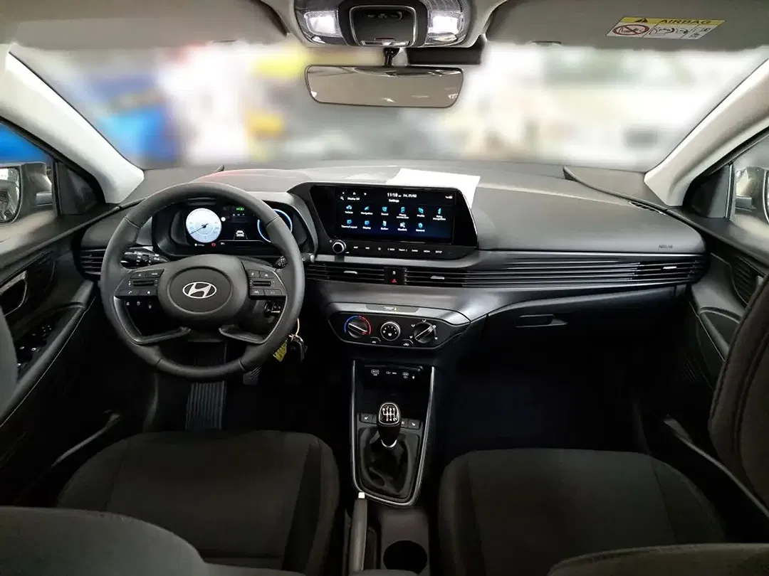 Hyundai i20 - Thumbnail 11