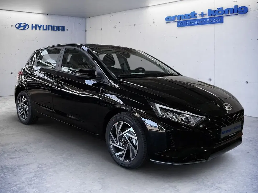 Hyundai i20 - Thumbnail 2