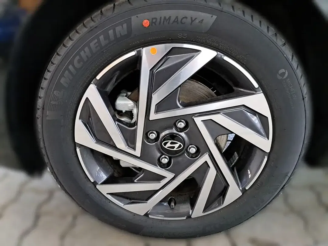 Hyundai i20 - Thumbnail 6