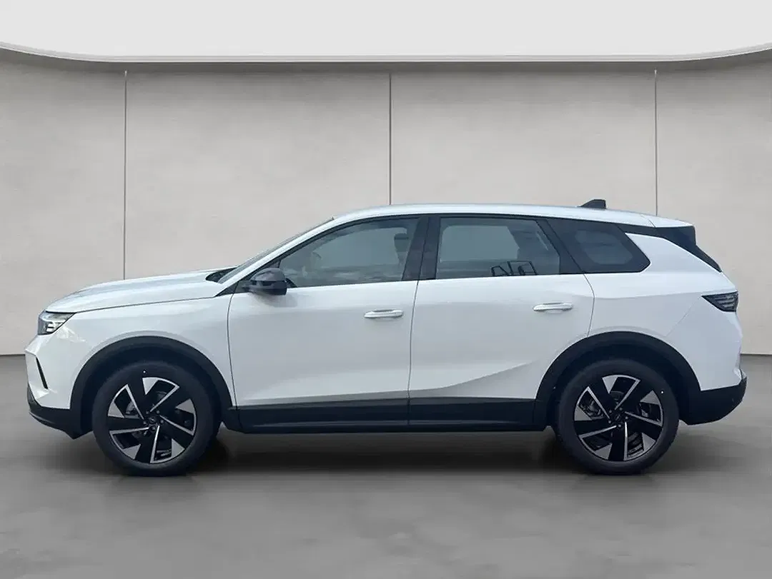 Opel Grandland - Thumbnail 2