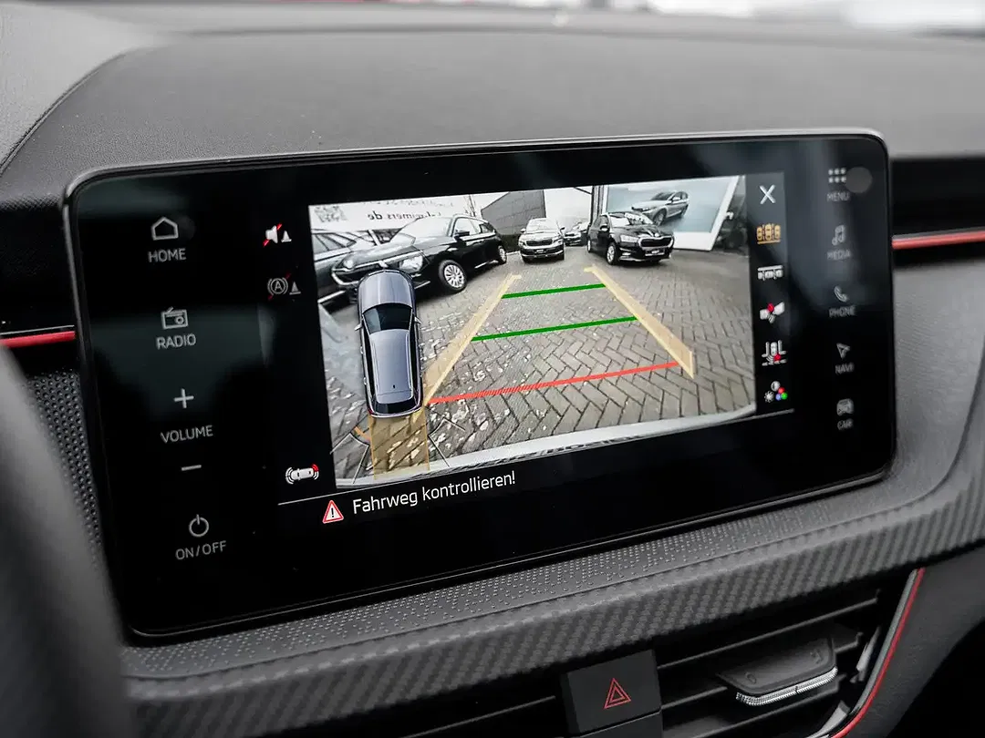 Skoda Kamiq - Thumbnail 12