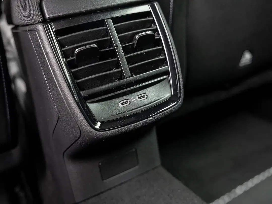 Skoda Kamiq - Thumbnail 8