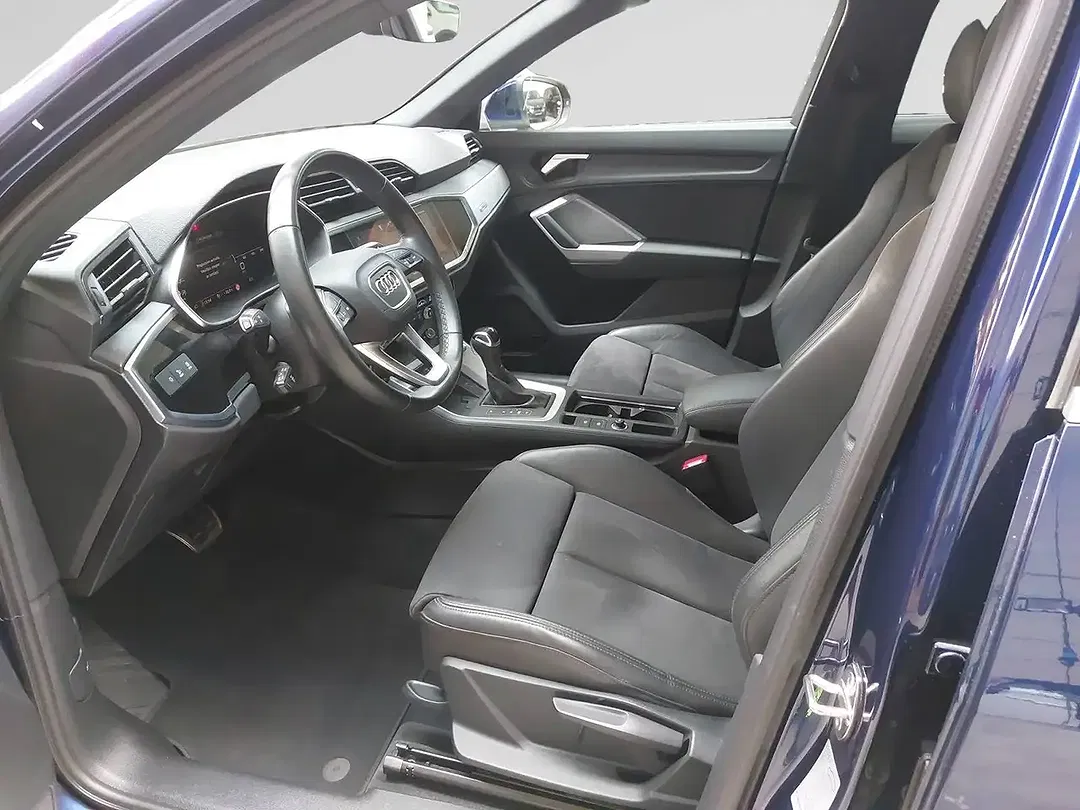 Audi Q3 - Thumbnail 7