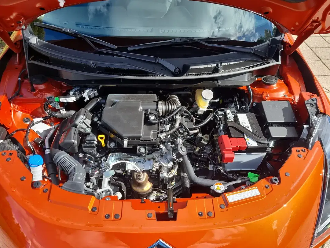 Suzuki Swift - Thumbnail 12