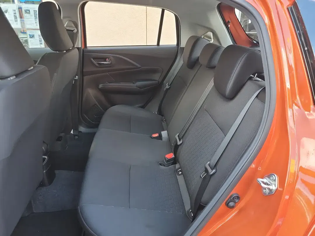Suzuki Swift - Thumbnail 15