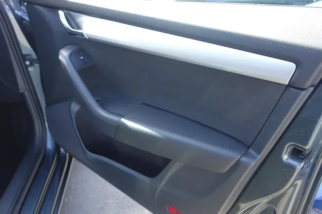 Skoda Octavia - Thumbnail 15