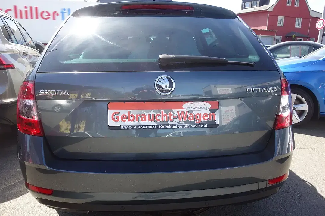 Skoda Octavia - Thumbnail 8
