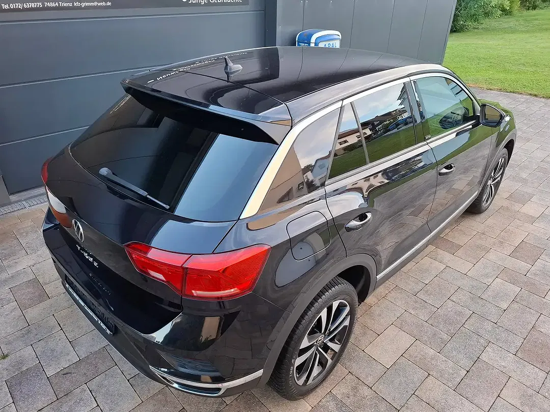 Volkswagen T-Roc - Thumbnail 9