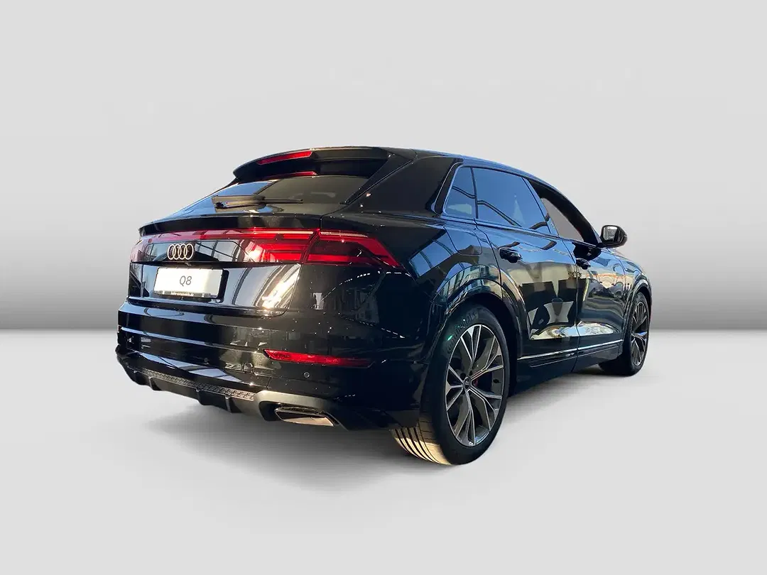 Audi Q8 - Thumbnail 3