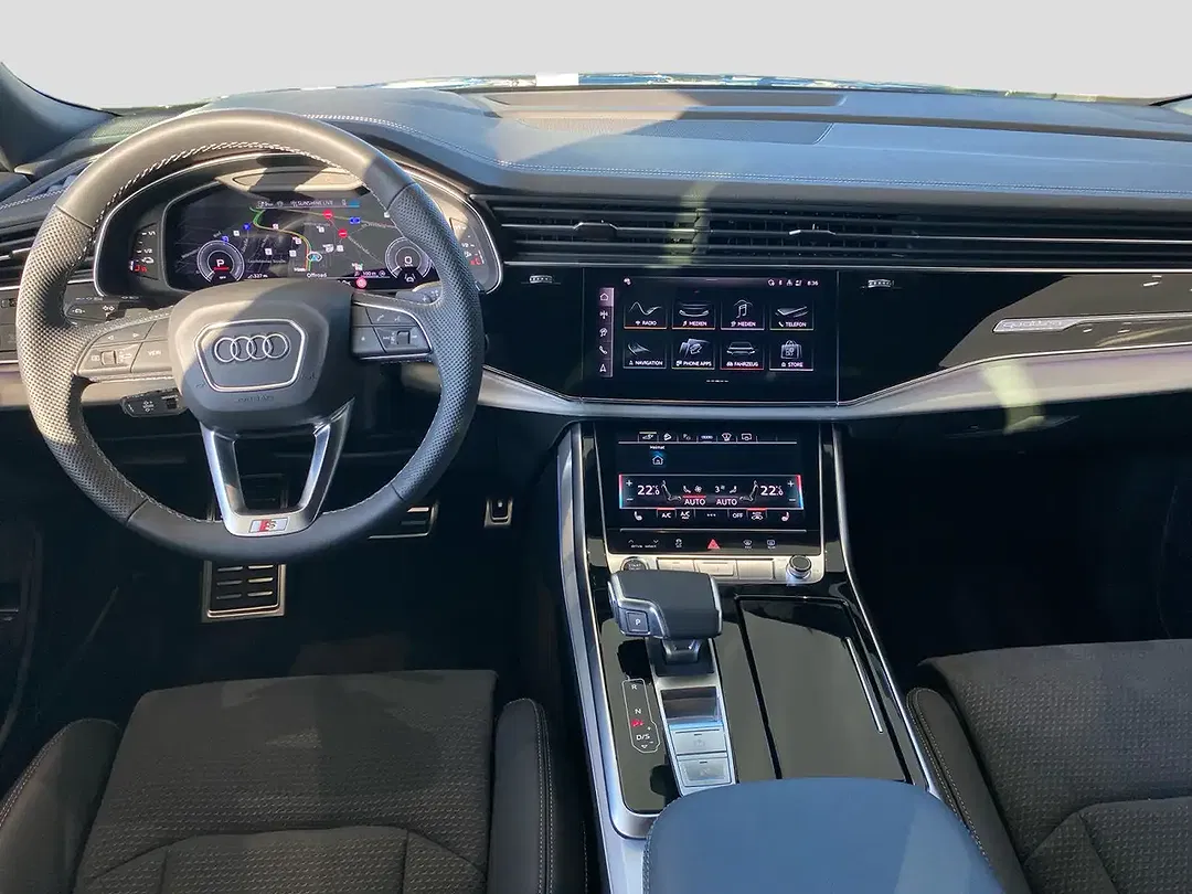 Audi Q8 - Thumbnail 5