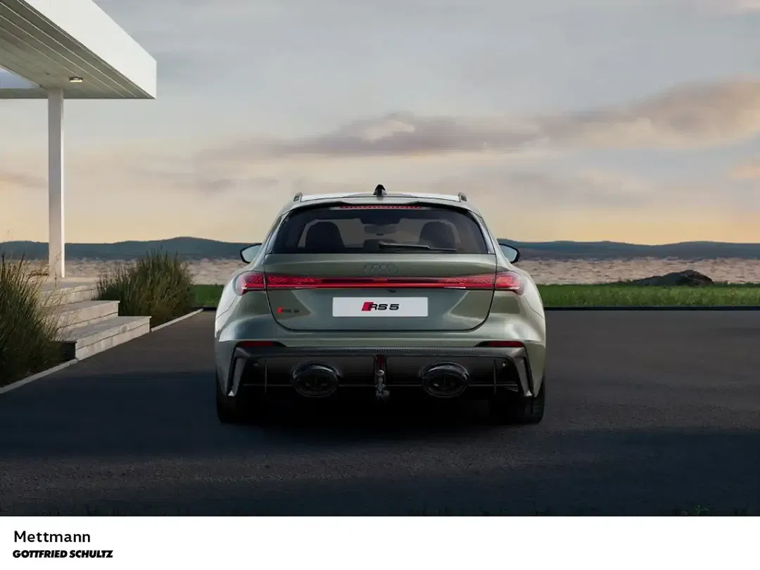 Audi RS5 - Thumbnail 4