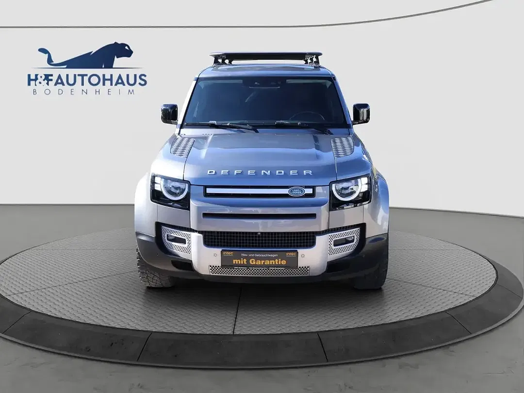 Land Rover Defender - Thumbnail 2