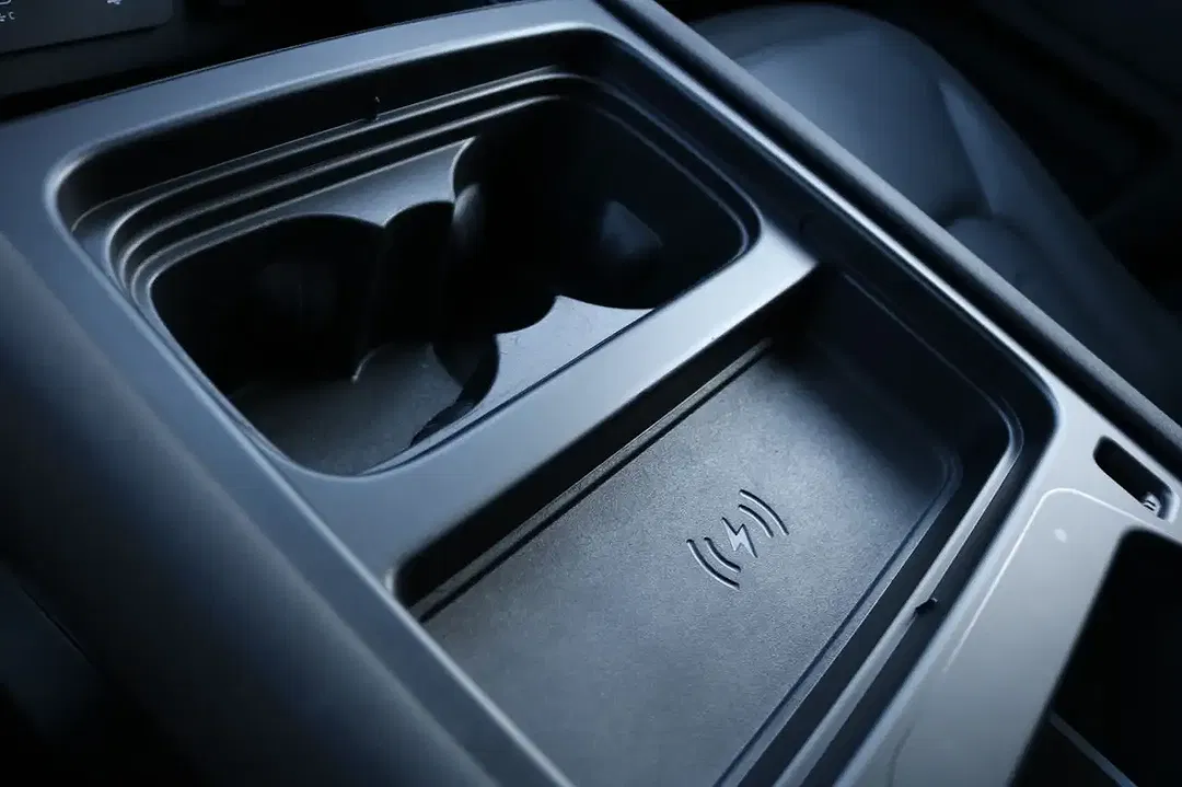 Land Rover Defender - Thumbnail 37