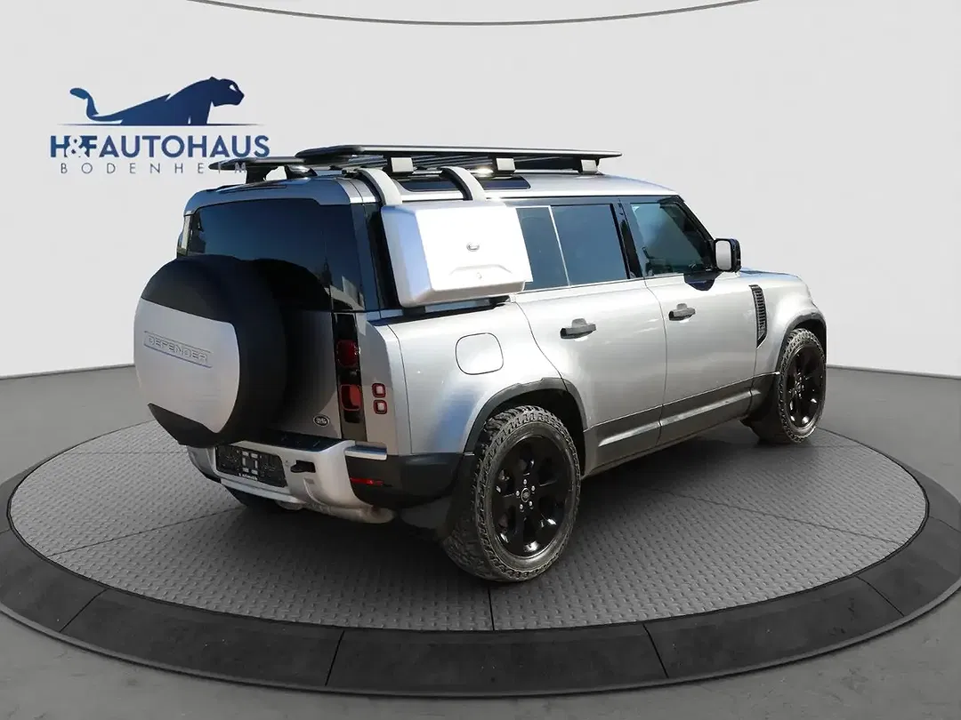 Land Rover Defender - Thumbnail 6