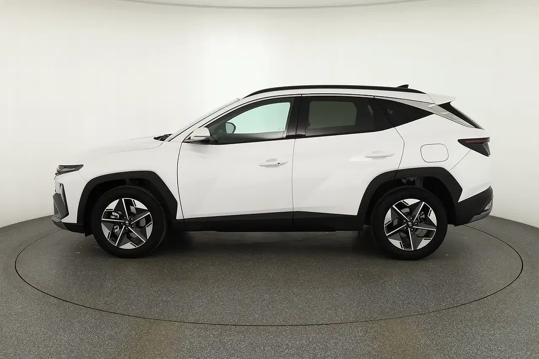Hyundai TUCSON - Thumbnail 1
