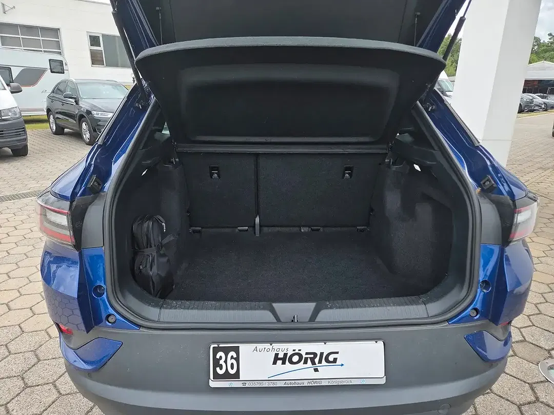 Volkswagen ID.4 - Thumbnail 7