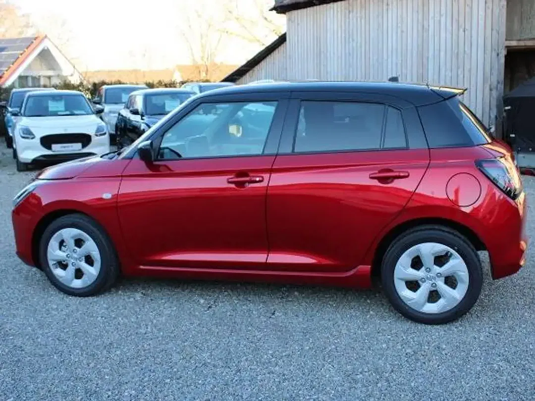 Suzuki Swift - Thumbnail 10