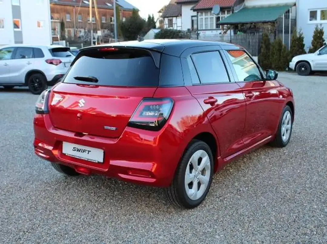 Suzuki Swift - Thumbnail 6
