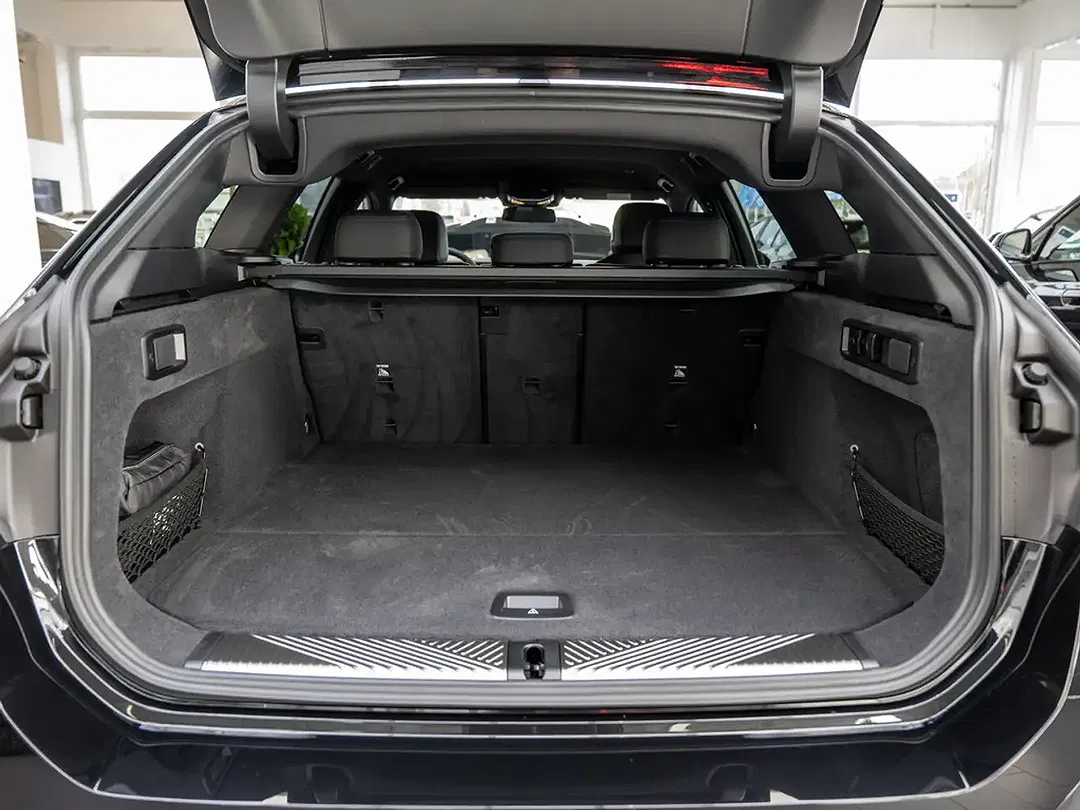 BMW 520 - Thumbnail 12