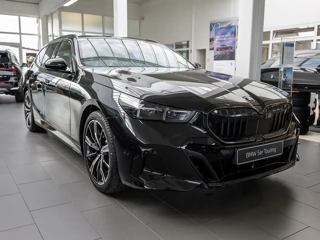 BMW 520 - Thumbnail 2