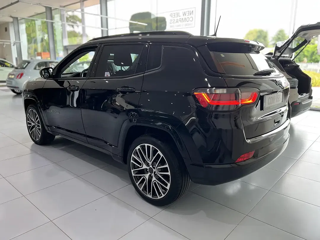 Jeep Compass - Thumbnail 5