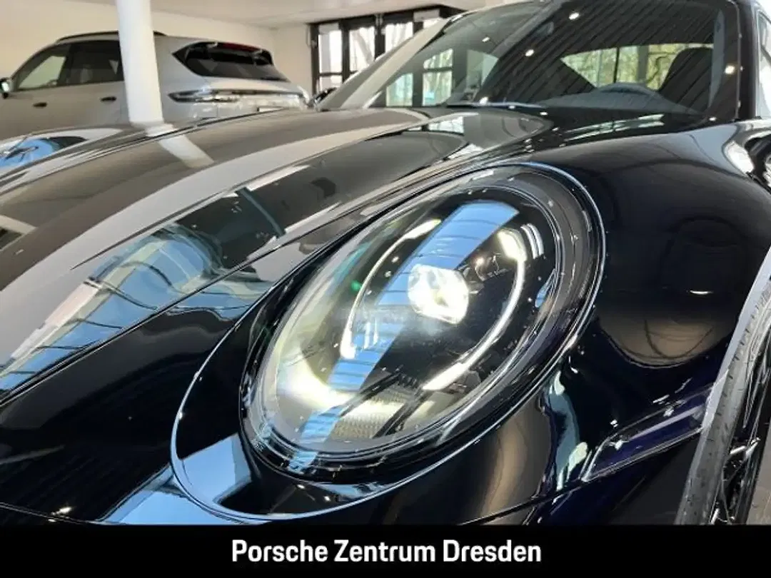 Porsche 992 - Thumbnail 14