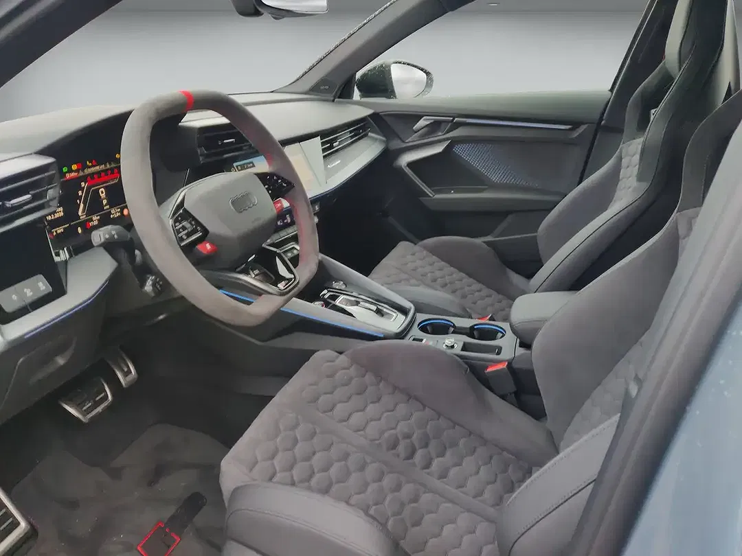 Audi RS3 - Thumbnail 10