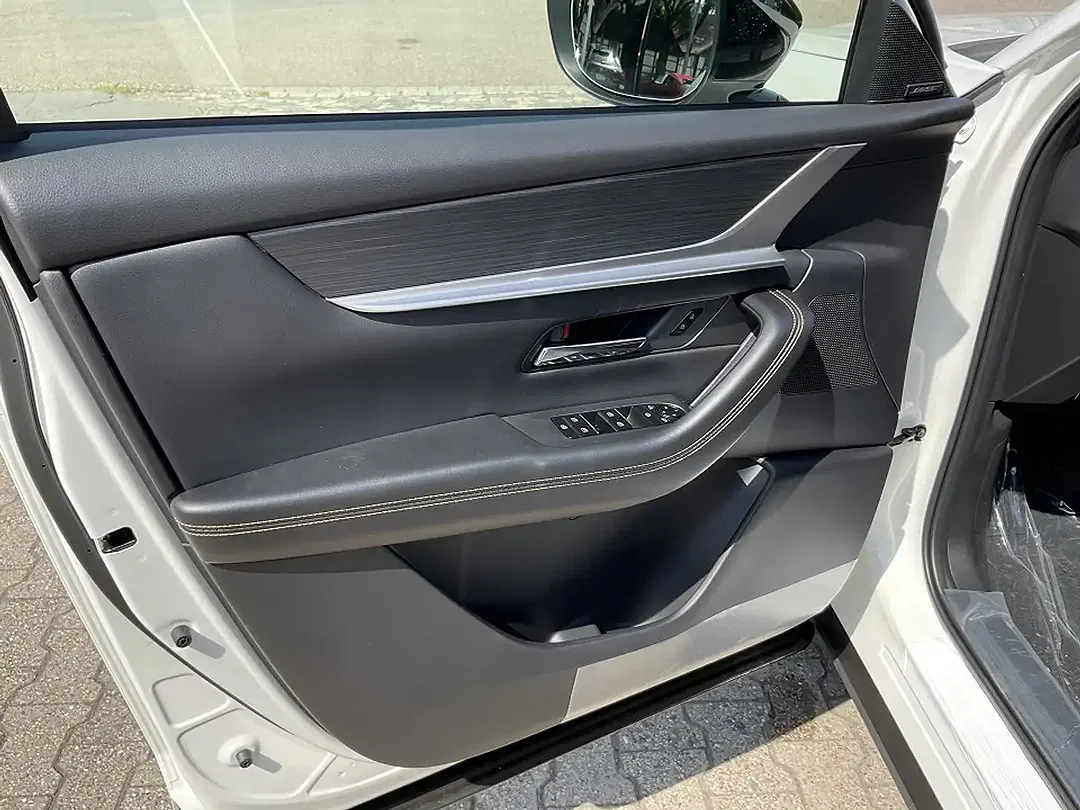 Mazda CX-60 - Thumbnail 8