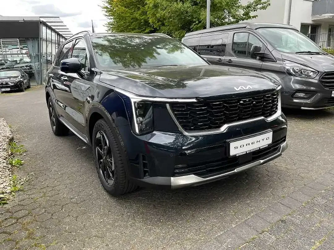 Kia Sorento - Thumbnail 3