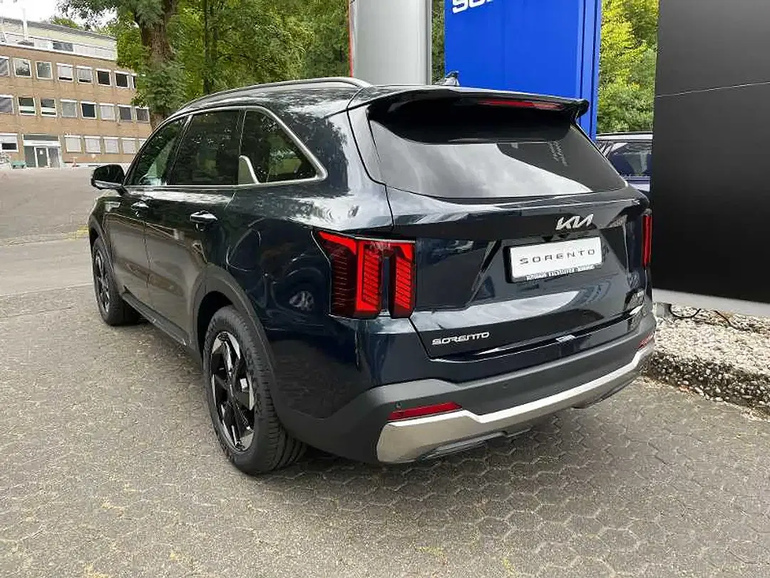 Kia Sorento - Thumbnail 6