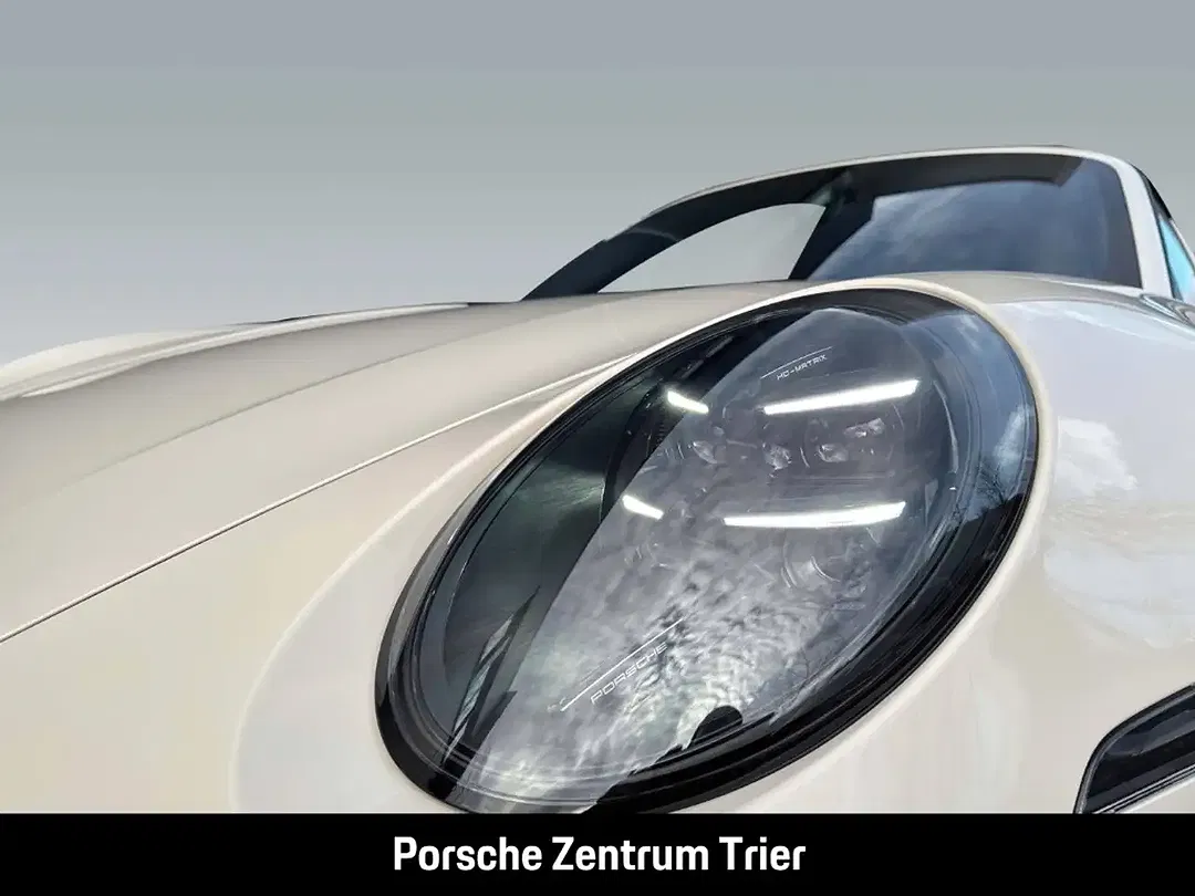 Porsche 992 - Thumbnail 11