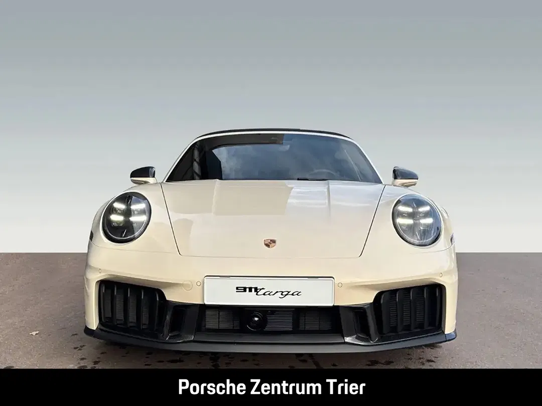 Porsche 992 - Thumbnail 6