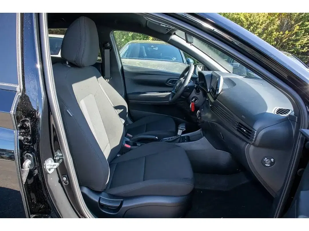 Hyundai i20 - Thumbnail 6