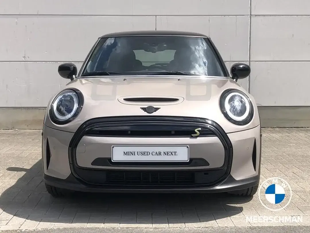 MINI Cooper SE - Thumbnail 2