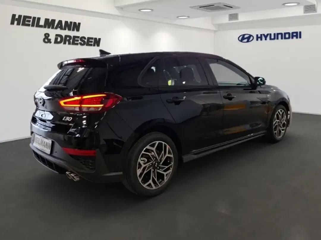 Hyundai i30 - Thumbnail 3