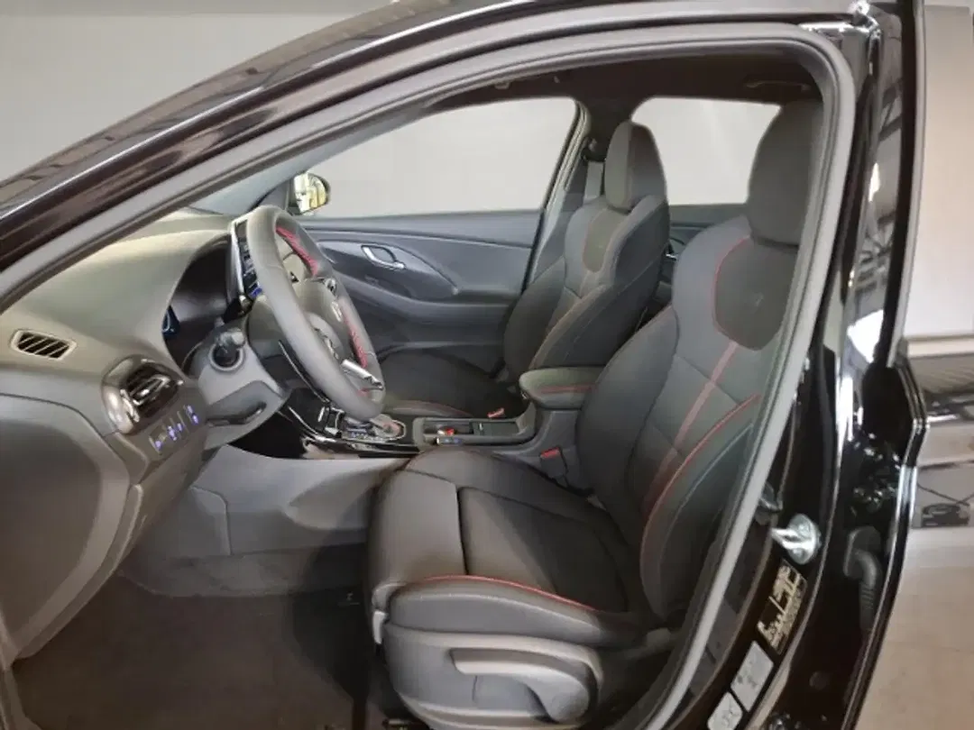 Hyundai i30 - Thumbnail 7