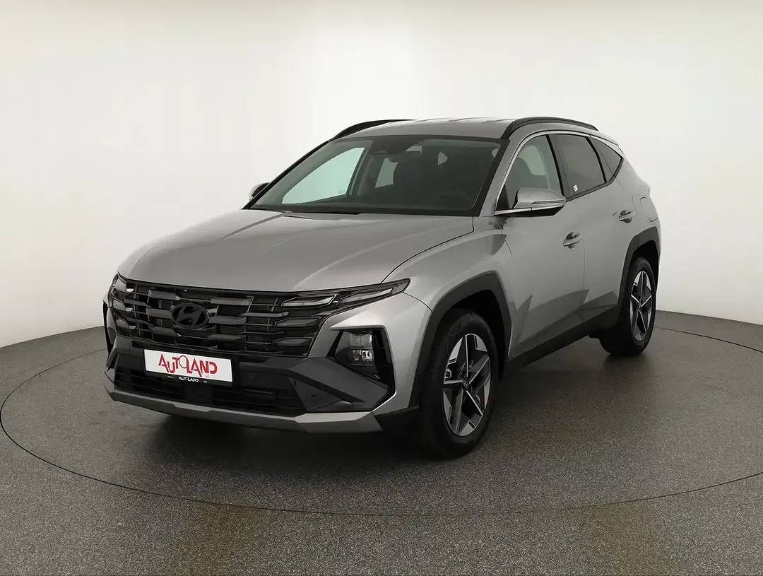 Hyundai TUCSON - Thumbnail 1