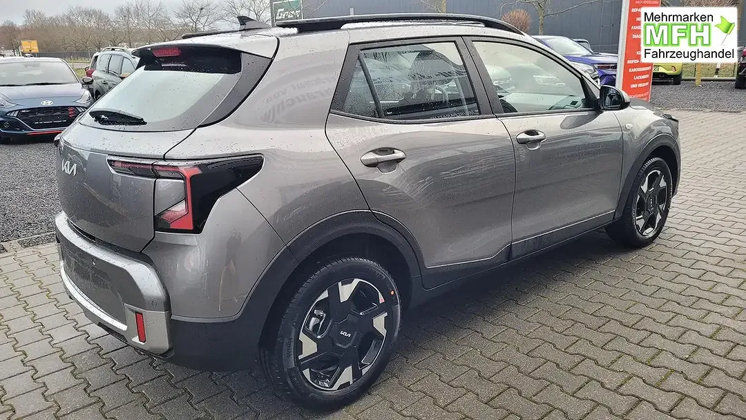 Kia Stonic - Thumbnail 4