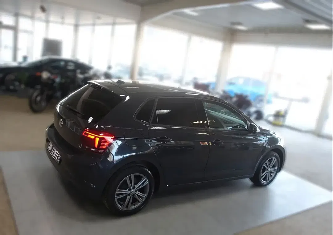 Volkswagen Polo - Thumbnail 10