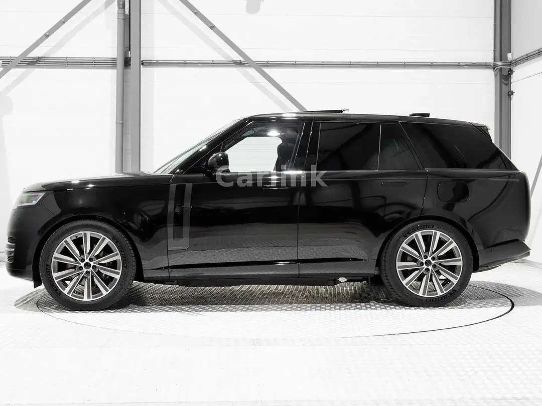 Land Rover Range Rover - Thumbnail 2