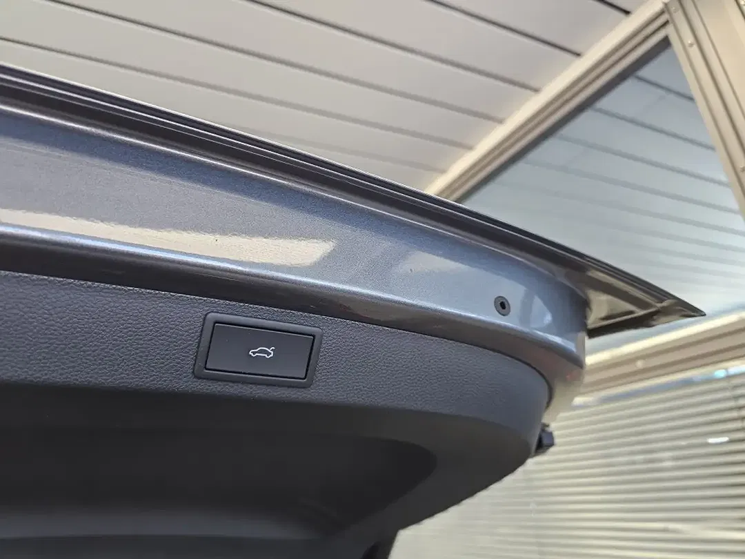 Skoda Karoq - Thumbnail 7