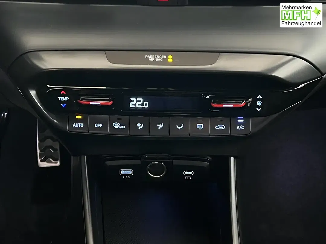 Hyundai i20 - Thumbnail 14