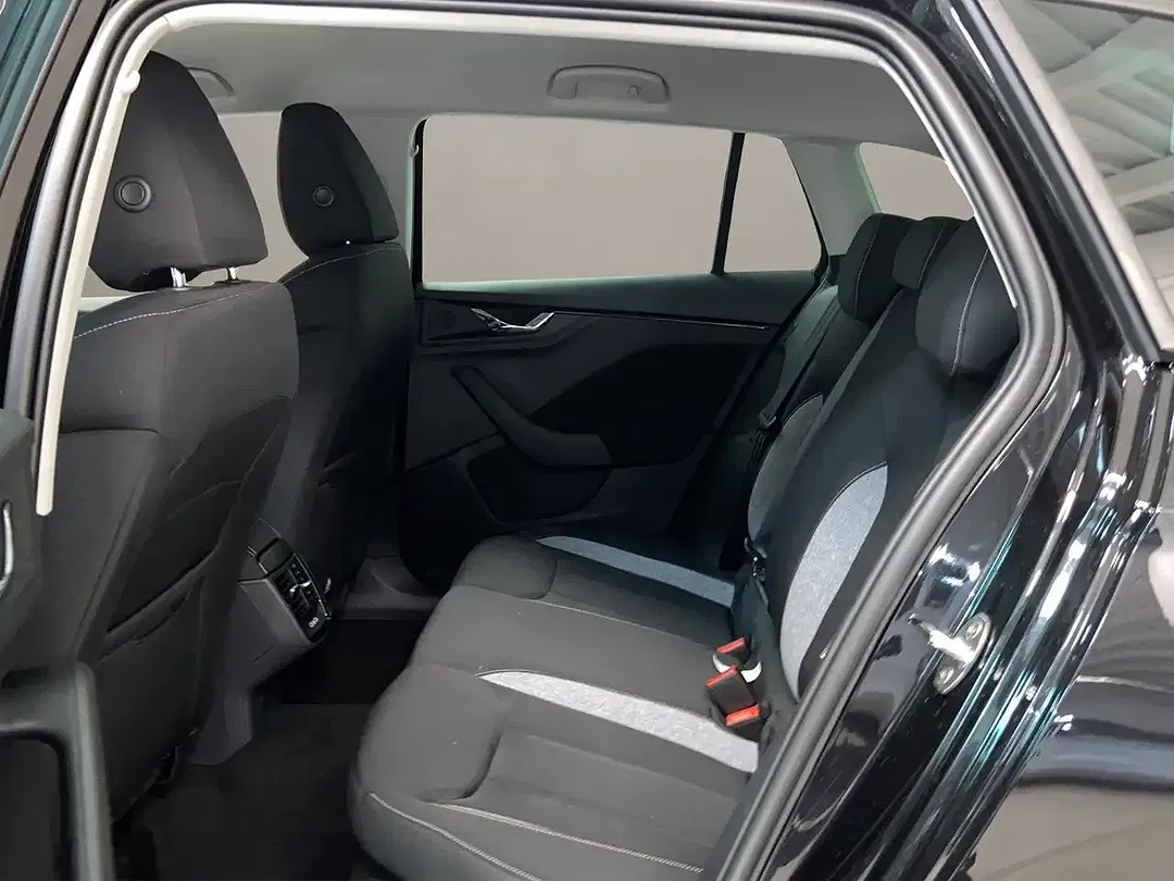 Skoda Scala - Thumbnail 8