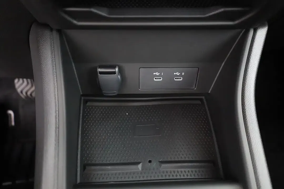 Renault Captur - Thumbnail 12